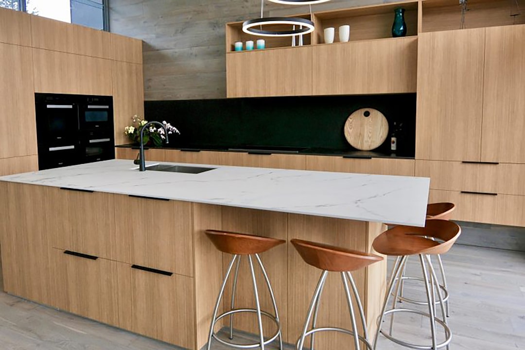 stylish & modern kitchen cabinet doors by BIC construction